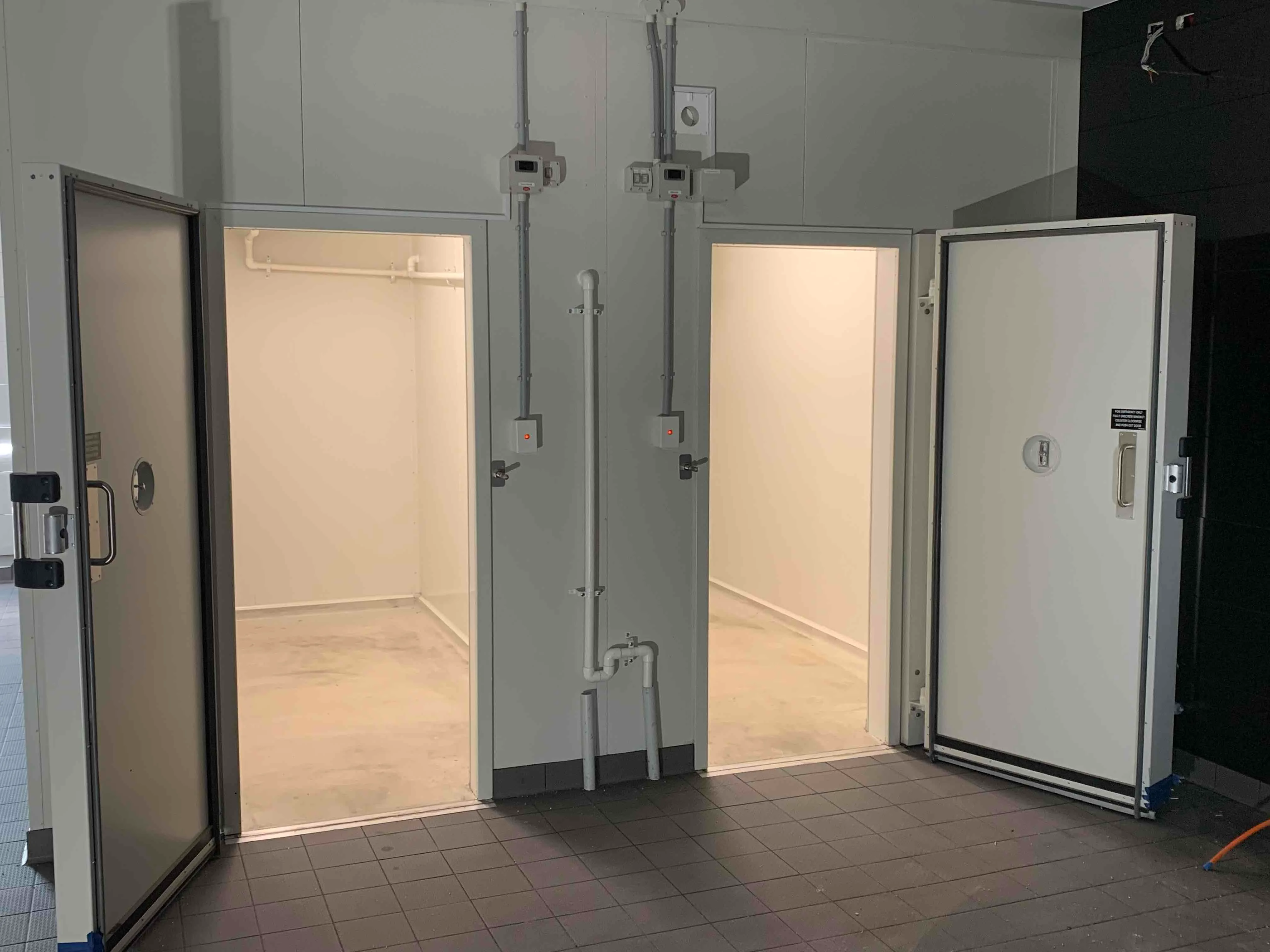 Fast Food Store Cold Room Build – Red Rooster Bundaberg (Delivered Without Site Power) — image 2